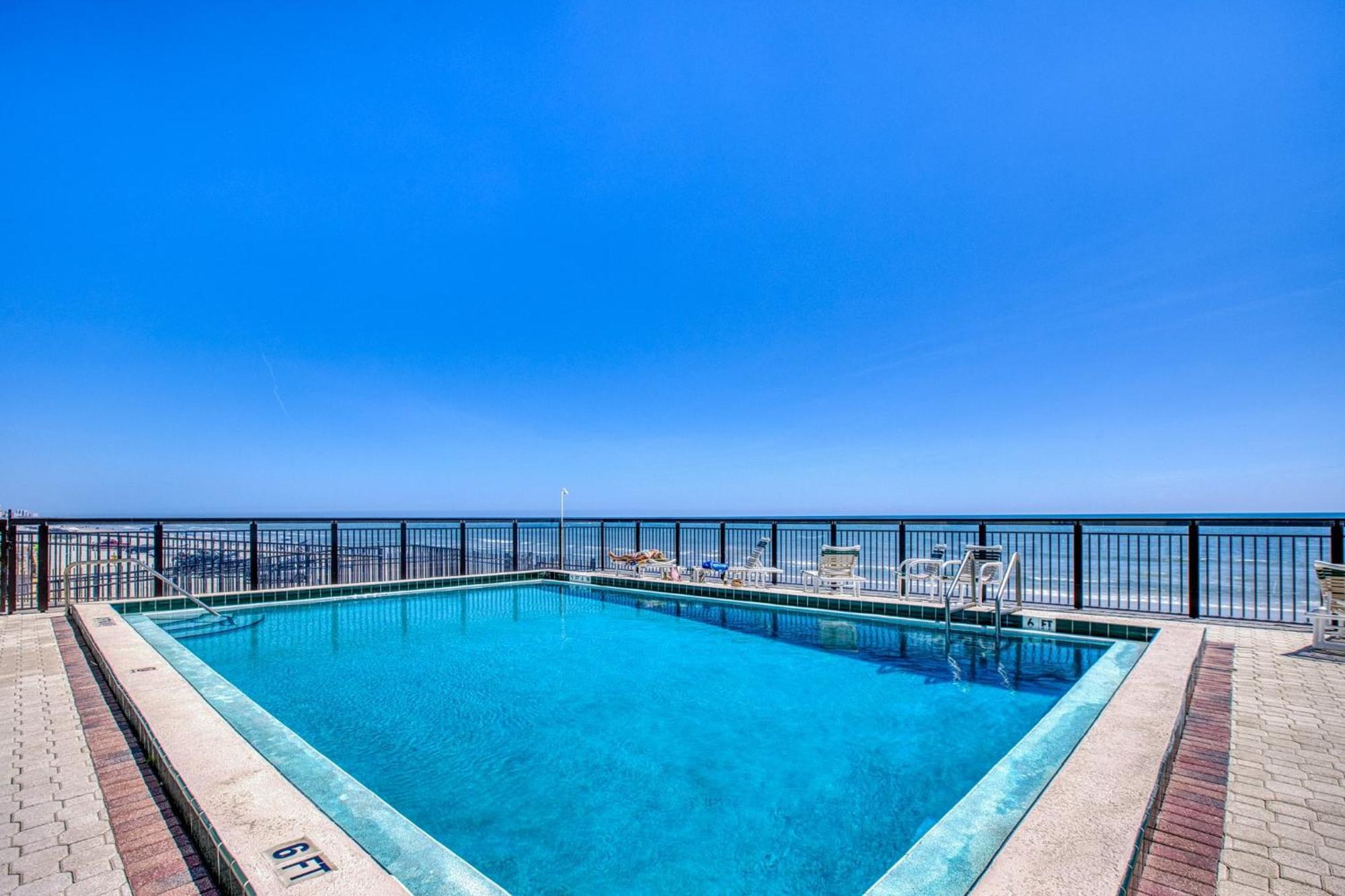 Ocean View With A Beachfront Pool At Ocean Trillium Condo ~ 403 New Smyrna Beach Bagian luar foto